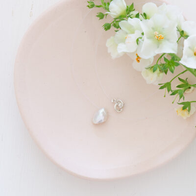 Mini Floating Keshi Pearl