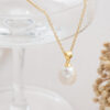 Single White Teardrop Pearl (YG)