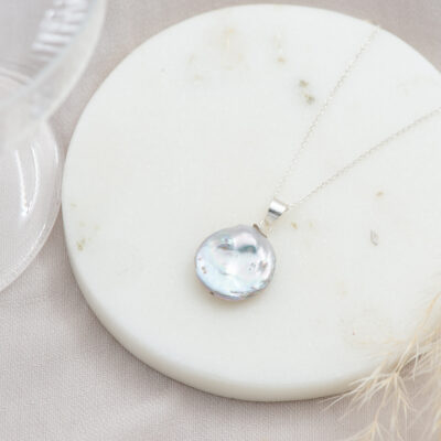 Single Coin Pearl Necklace (Silver)
