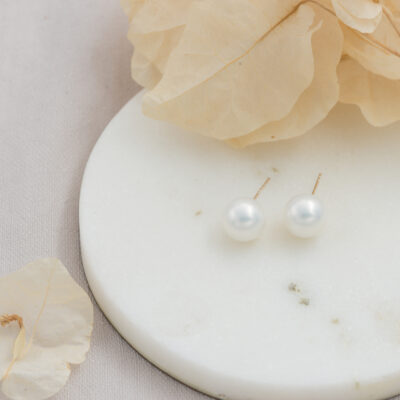 Shell Pearl Studs