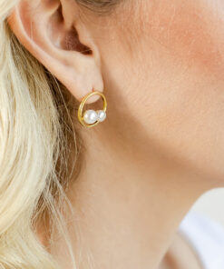 Kali Pearl Studs