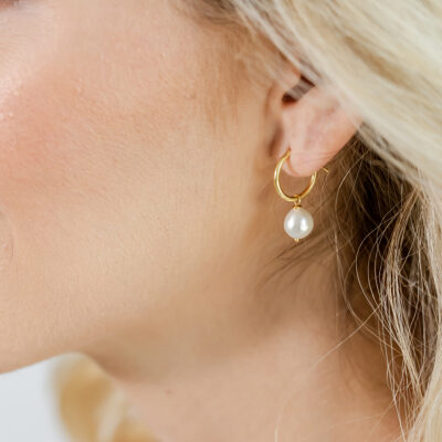 Lucia Pearl Hoops