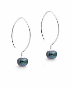 Callie Pearl Drops (Navy)