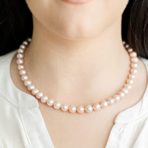 Classic Pearl Necklace (9 mm - 9.5 mm)