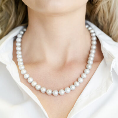 Classic Pearl Necklace (10mm – 11 mm)