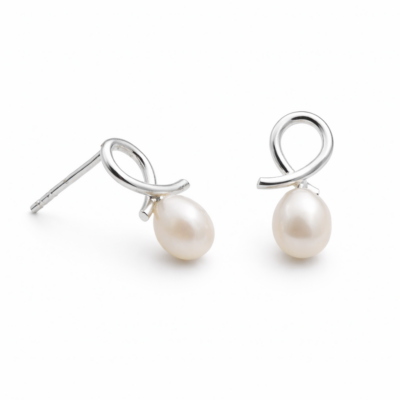 Kaia Pearl Studs