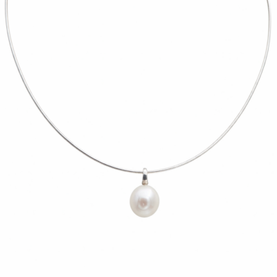 Teardrop Pearl Omega Necklace