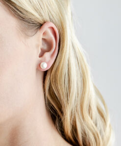 Pearl Studs (8-8.5mm)