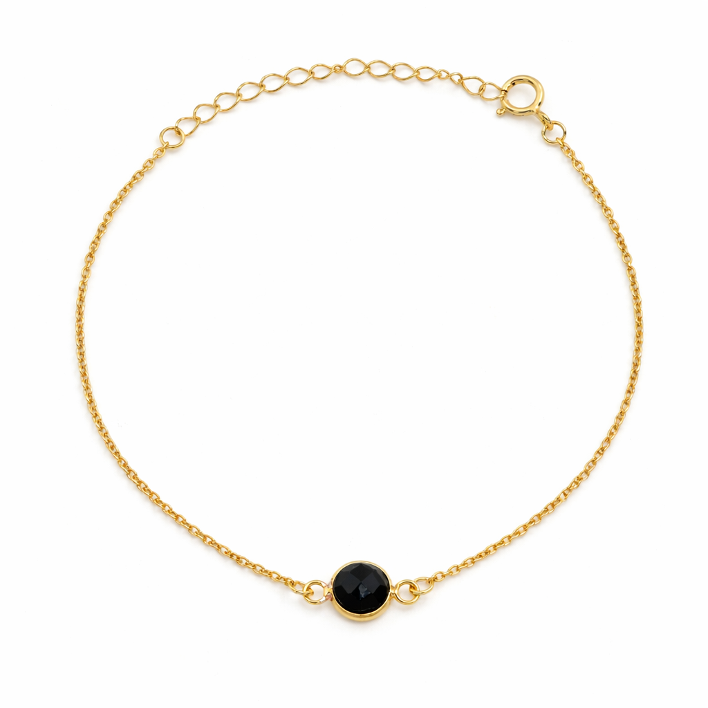 Black Spinel single round bracelet in gold